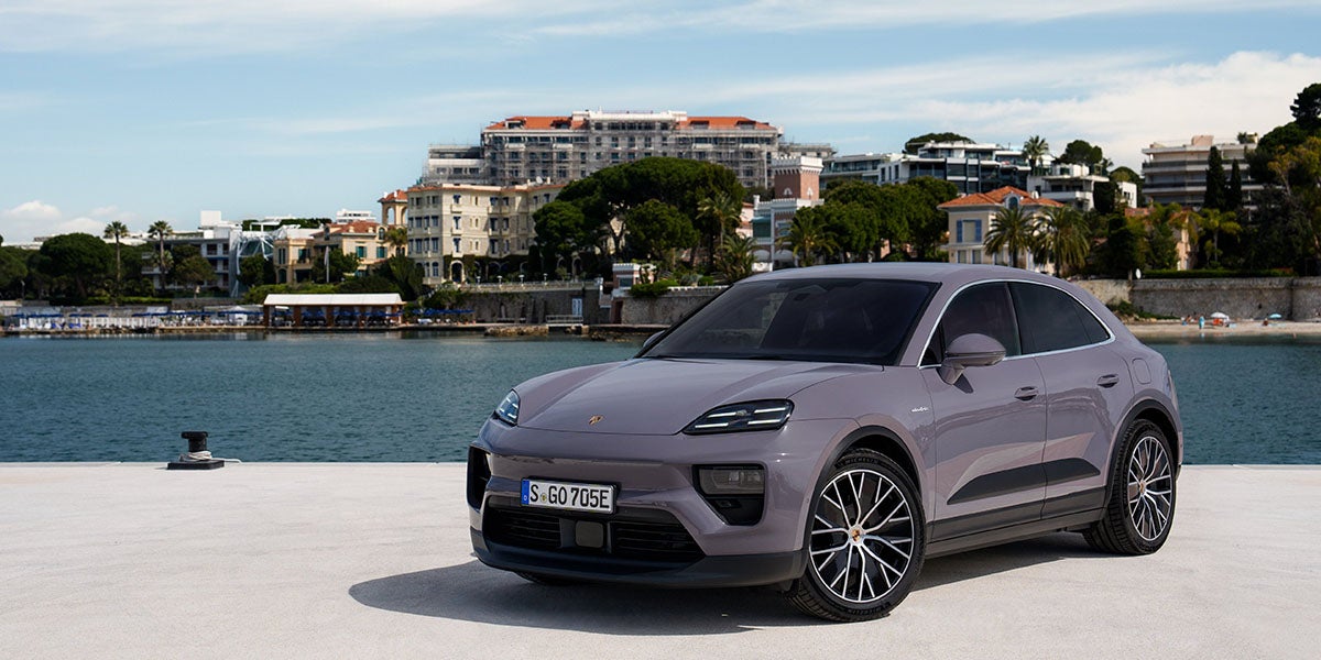 2025 Porsche Macan 4 Electric in St. Louis, MO